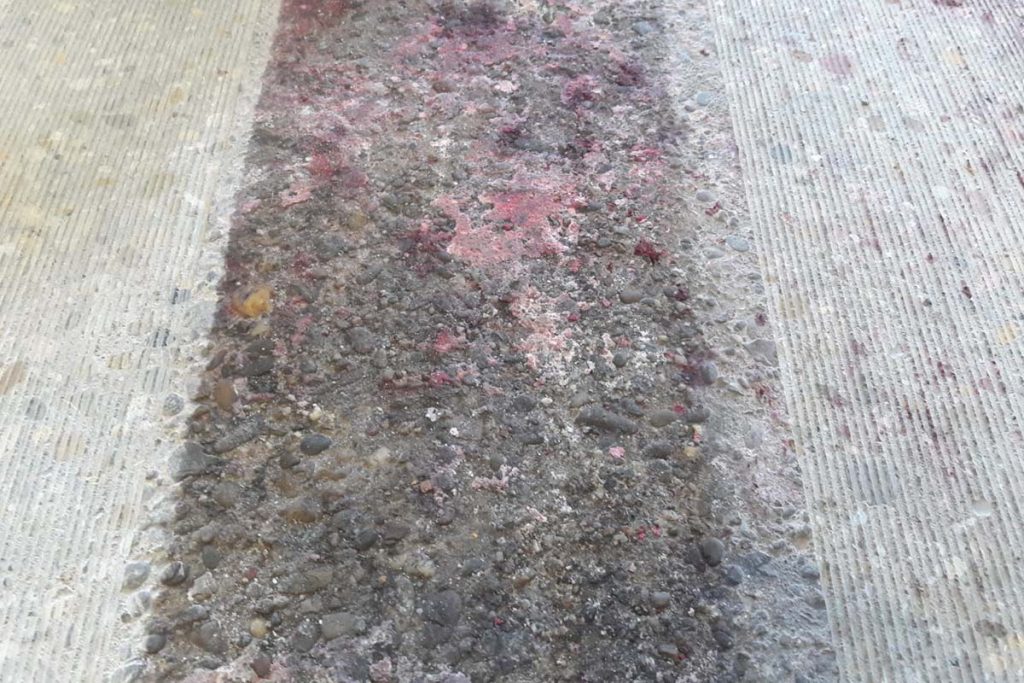 Betonvloer reinigen