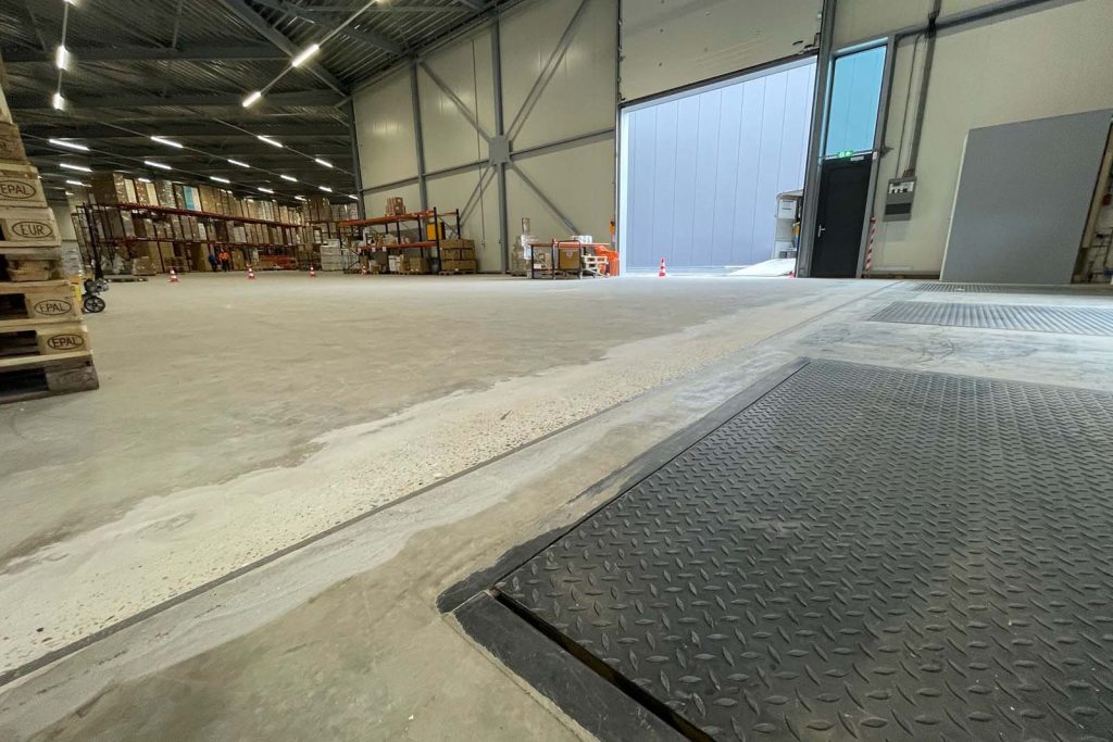 Reparatie betonvloer