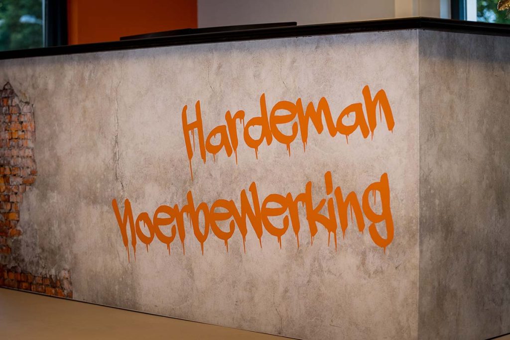 Vacature-Vloerbewerker-Hardeman-Vloerbewerking