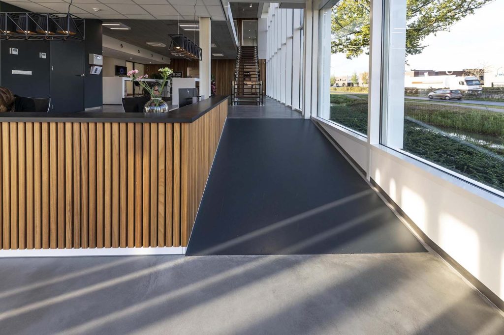Betonvloer polijsten