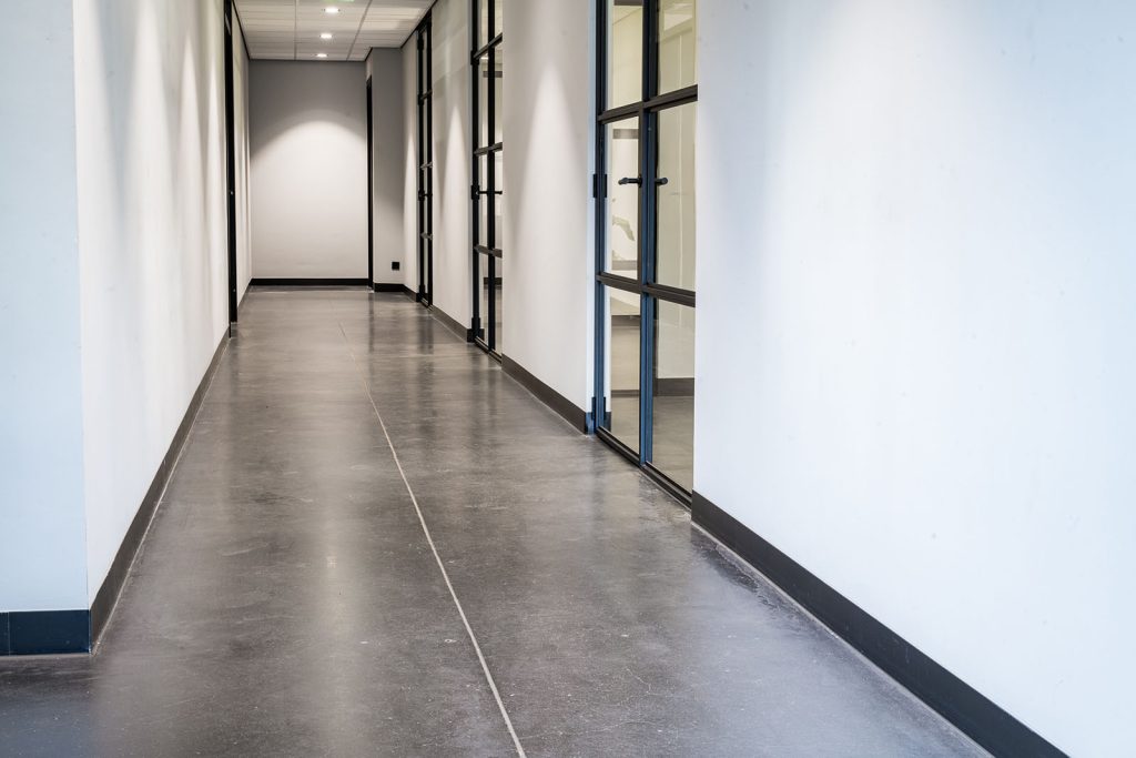 Polijsten betonvloer Waterwel Barneveld Hardeman Vloerbewerking 2
