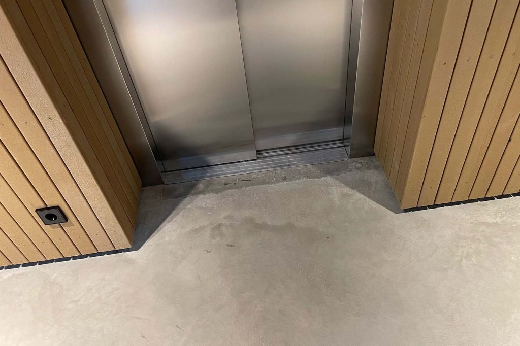 Reparatie betonvloer Campus Installatietechniek Barneveld Hardeman Vloerbewerking 2