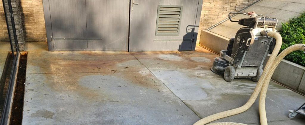 Roest verwijderen betonvloer Geresteijn Bouw
