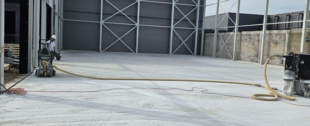 schuren betonvloer